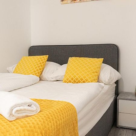 Pleasing Room Hauptbahnhof With Best Location Vienna Esterno foto