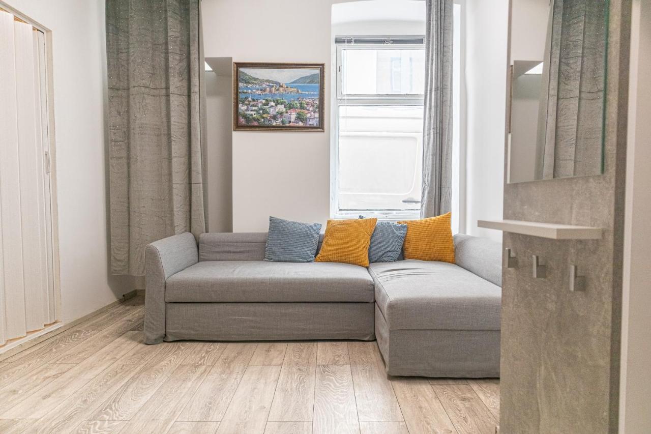 Pleasing Room Hauptbahnhof With Best Location Vienna Esterno foto