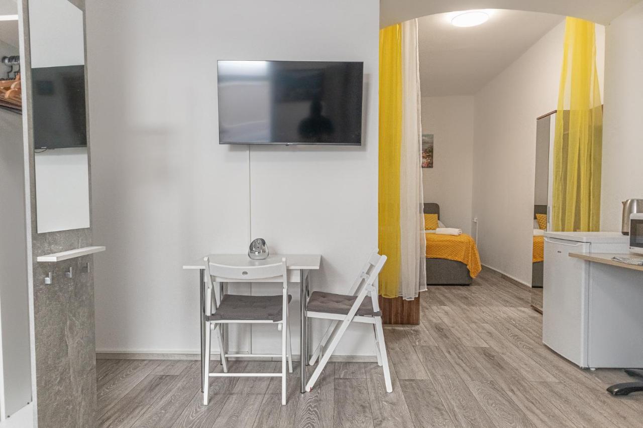 Pleasing Room Hauptbahnhof With Best Location Vienna Esterno foto